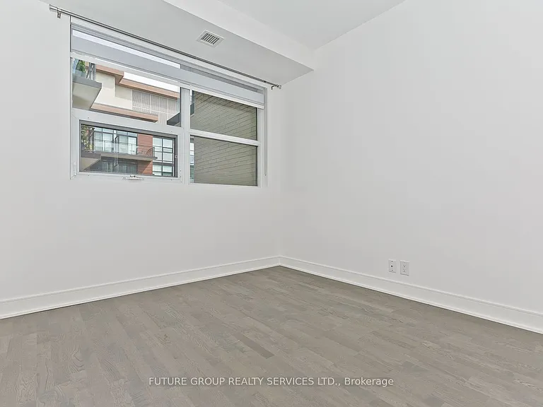1575 Lakeshore Rd W #262 — Photo 18