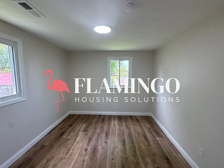 408 S Patterson St — Photo 4