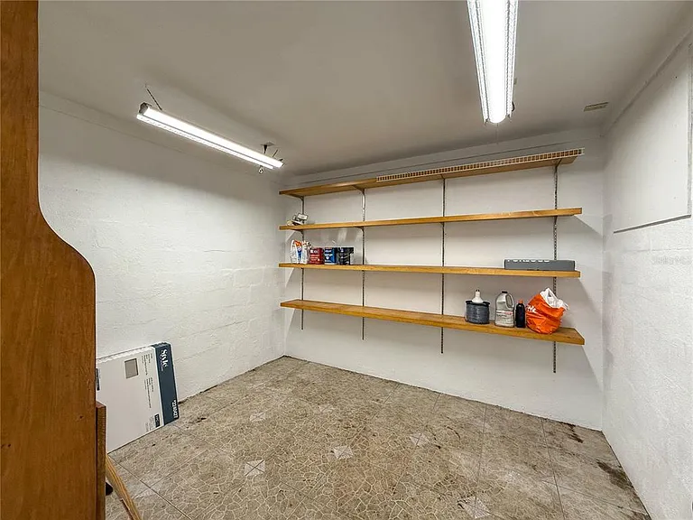 2827 Sanctuary Ln — Photo 58