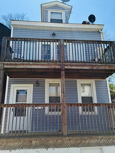 2622 Stella St Photo 1
