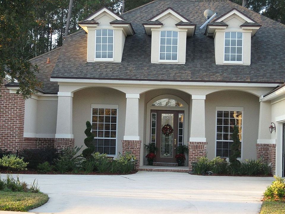 193 Pinehurst Pointe Dr 