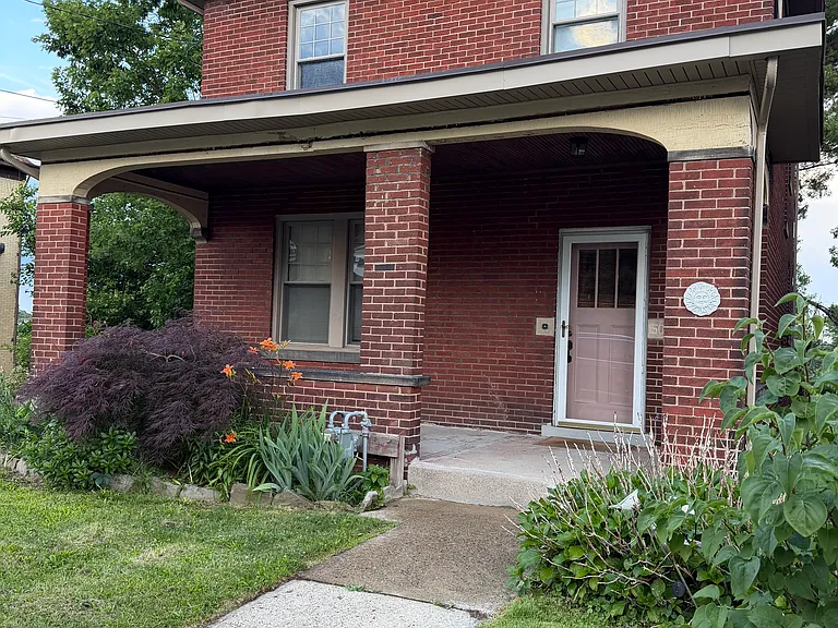 1501 Westfield St — Photo 1