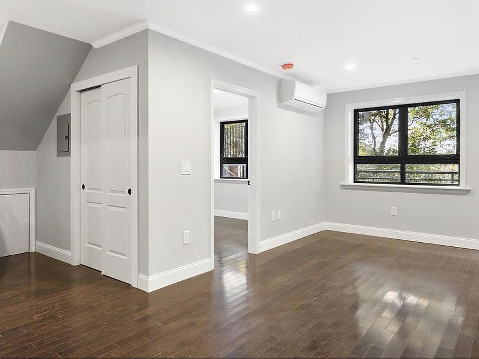1st image of 84 Chauncey St #3S