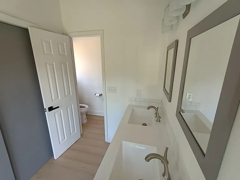 214 Scott Dr — Photo 10