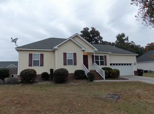 205 Koufax Dr, Pikeville, NC 27863
