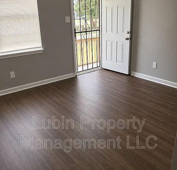 4257 Ledbetter Cv — Photo 2