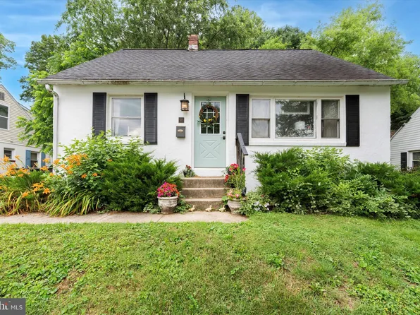 515 Hillside Dr, West Chester, PA 19380