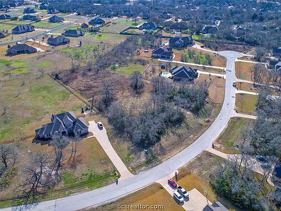 4th image of 18012 Wigeon Trail Dr
