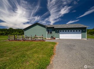 125 Apple Tree Lane, Onalaska, WA 98570