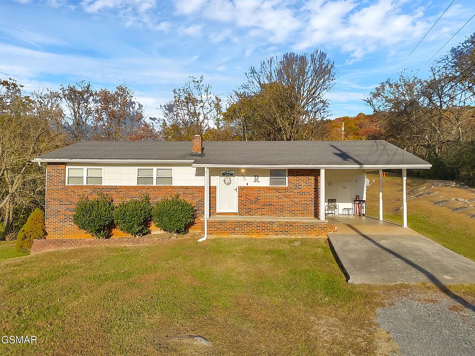 1st image of 495 Carnation Way