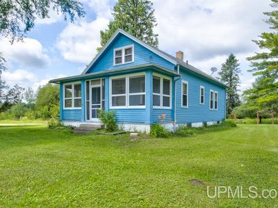 W5492 No Rd #15, Wallace, MI, 49893