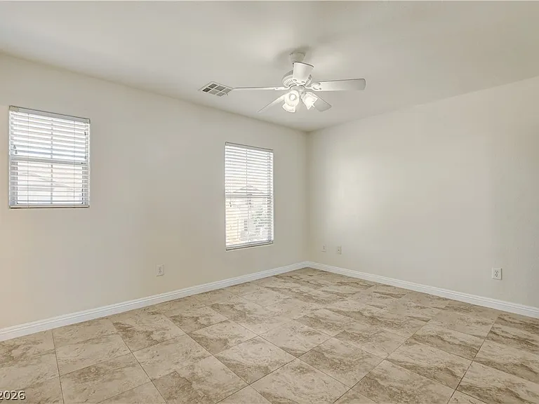 4208 Perfect Drift St — Photo 32