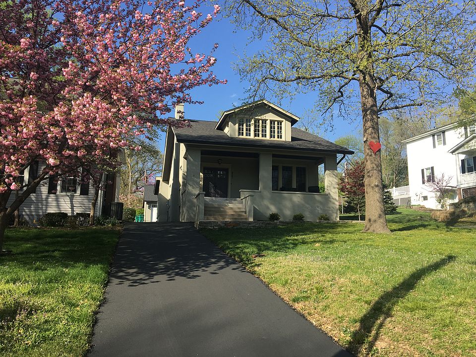 1st image of 437 Woodlawn Ave