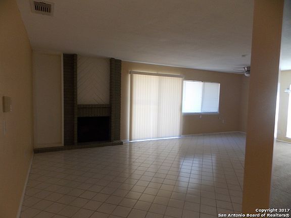 5th image of 5946 Brambletree St