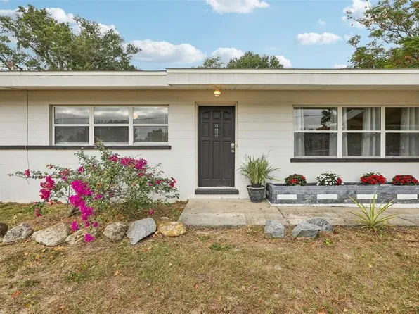 355 S Glencruiten Ave, Lake Alfred, FL 33850