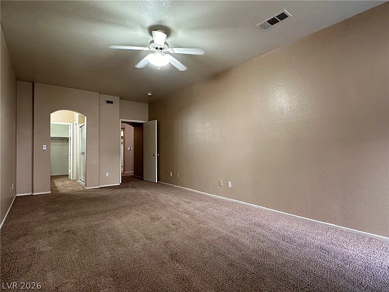 5323 Heatherbrook Cir — Photo 16