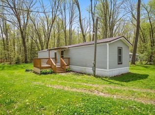 6220 Maple Trl, Harrison, MI 48625