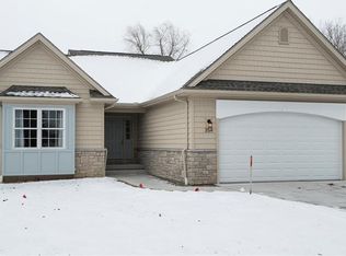 354 S Cayuga Rd, Amherst, NY 14221