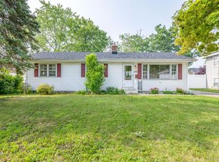 1212 Briarwood Dr, Port Huron, MI