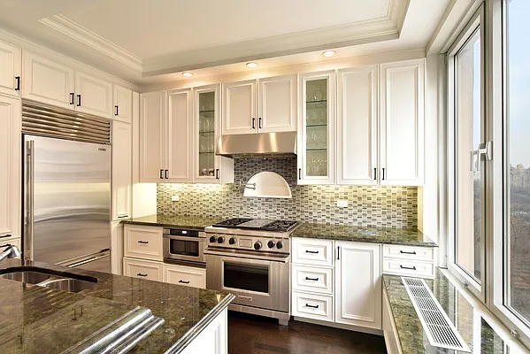 Rented by Trump International Realty | media 6