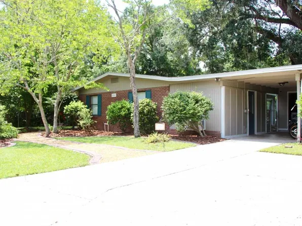 4006 NW 13th Pl, Gainesville, FL 32605