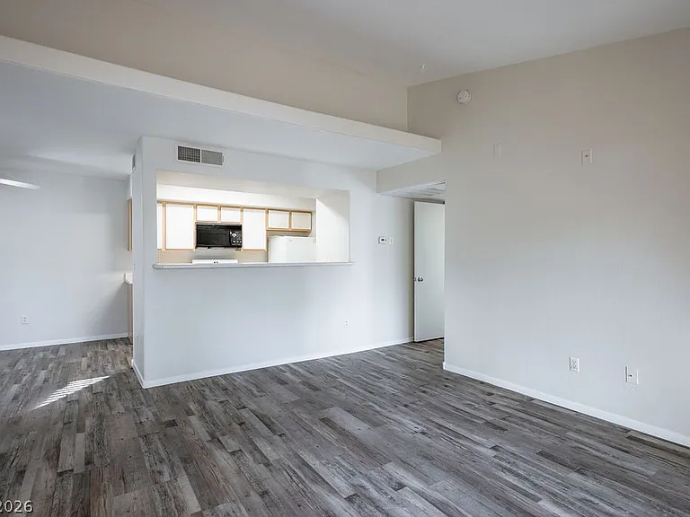 2300 Silverado Ranch Blvd #2038 — Photo 4
