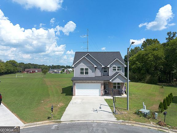 5th image of 327 Larkspur Dr SW