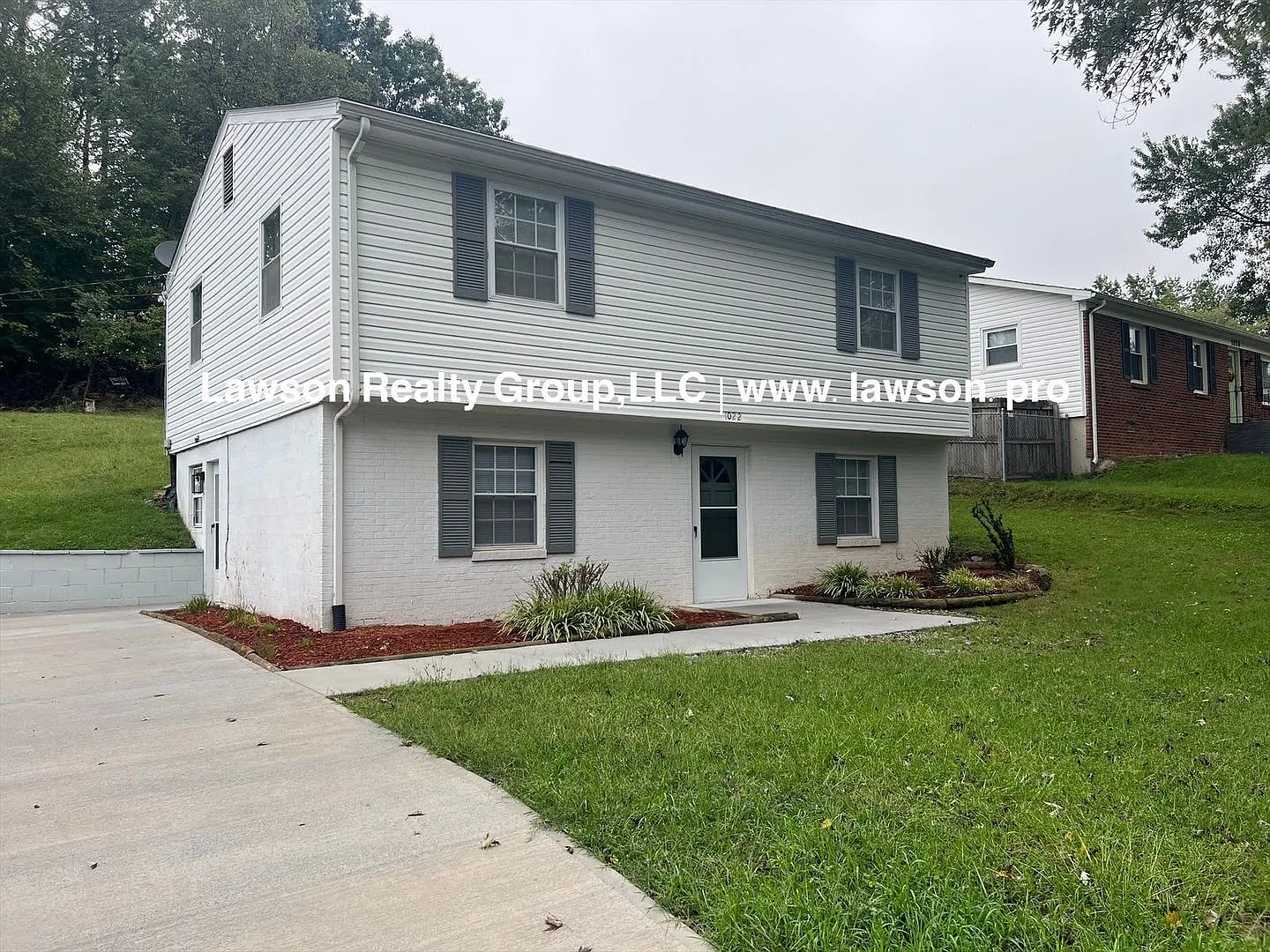 Spacious Vinton Home with Newly Paved Off Street Parking — Photo 3