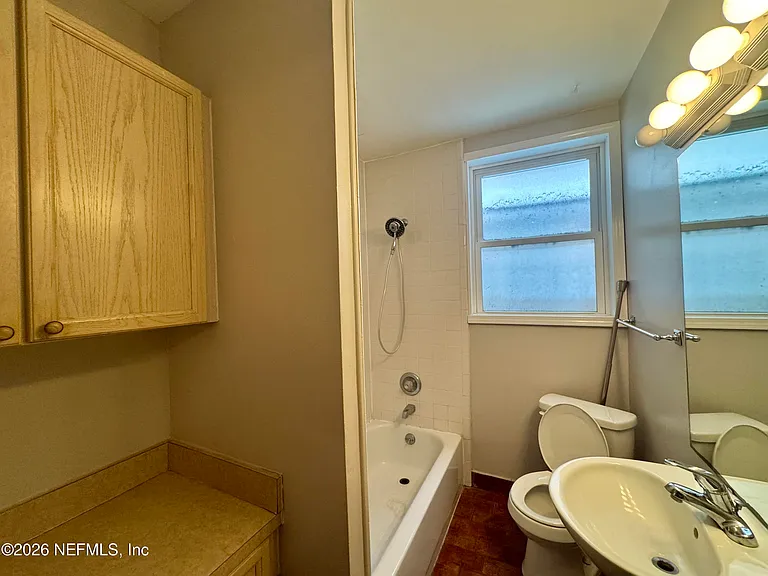 2504 Park St #3 — Photo 11