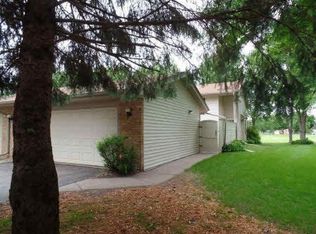 4 Hickory St, Farmington, MN 55024