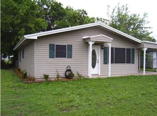 309 S Dooley St, Delcambre, LA 70528