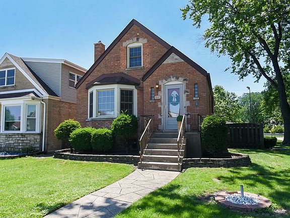 2nd image of 7257 W Fitch Ave