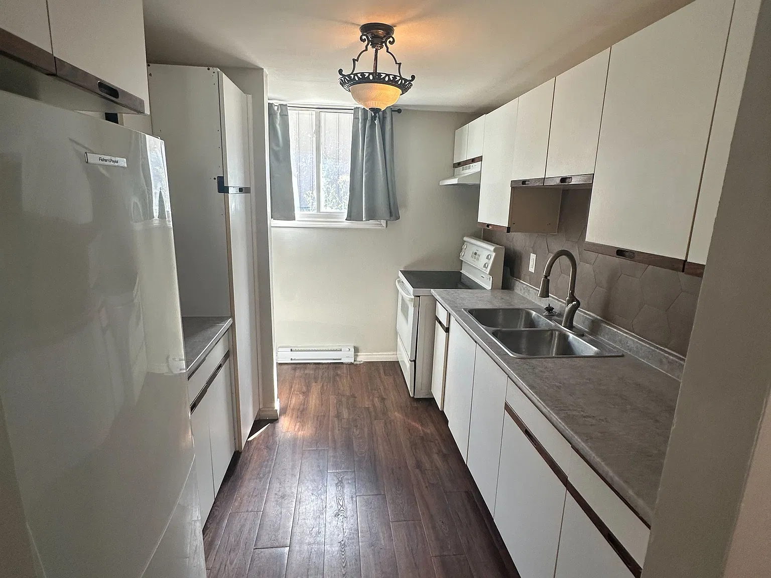 2 bed, $1,700 — Photo 4