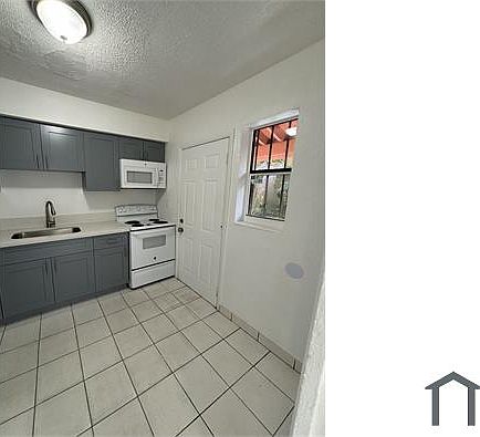 4th image of 2840 NW 135th St #1