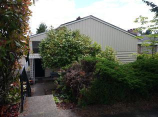 8422 Beacon Ave S, Seattle, WA 98118