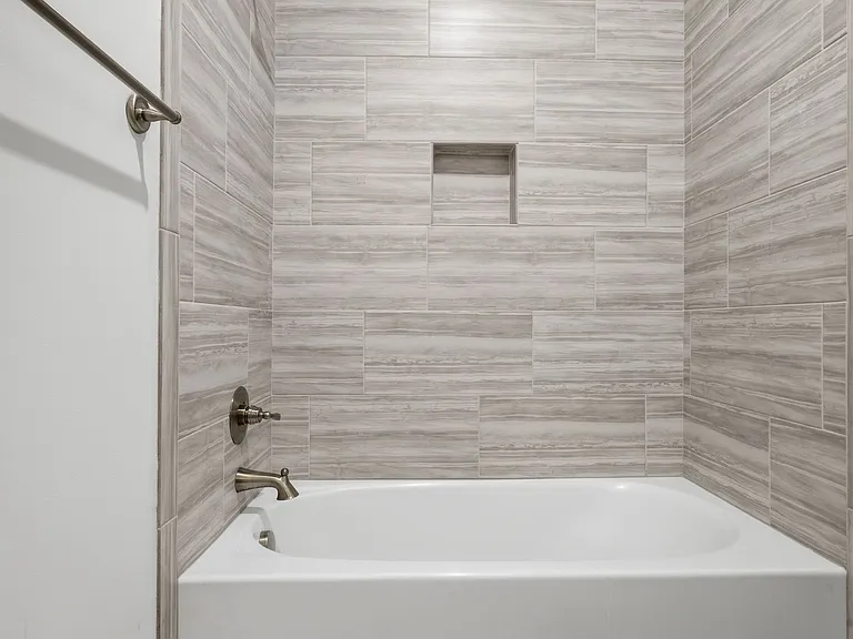 89 Glenrock Dr — Photo 34
