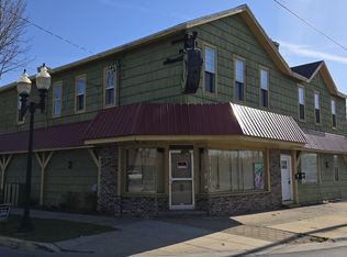 328 1st St, Manistee, MI 49660