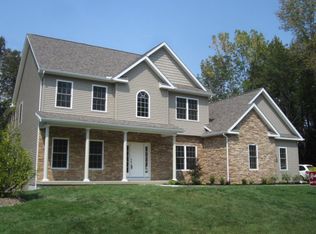 3 Eagle View Dr, Big Flats, NY 14814