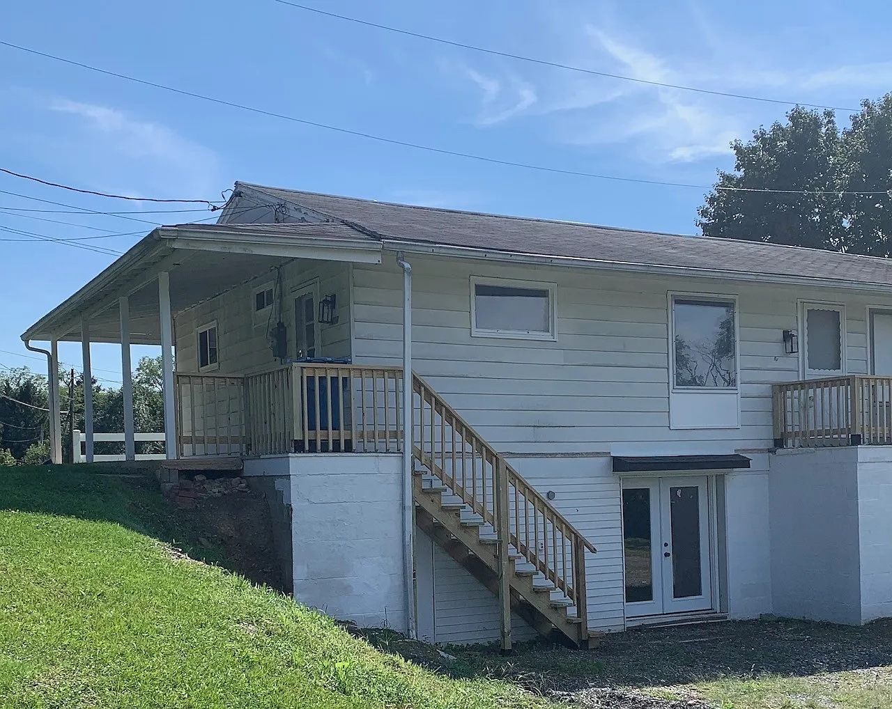 2 bed, 700 sqft, $1,095 — Photo 1