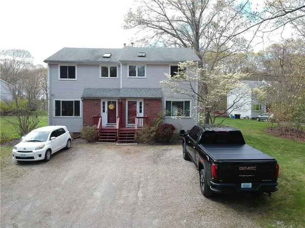 195 Fairway Dr, North Kingstown, RI 02852