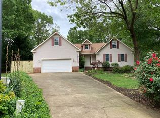 10 Red Cedar Ct, Simpsonville, SC 29681
