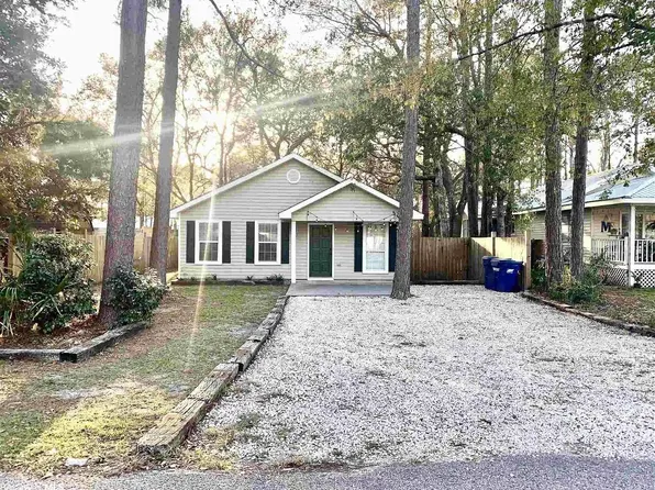 2409 E 5th St, Gulf Shores, AL 36542