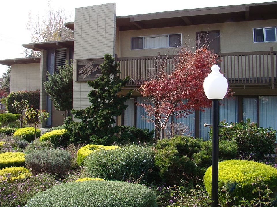 1st image of 657 24th Ave #12