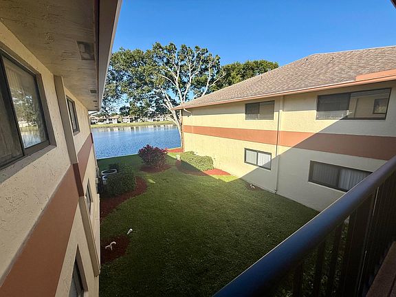 3rd image of 15401 Pembridge Avenue #38