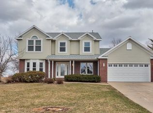 2016 N Towanda Ave, Normal, IL 61761