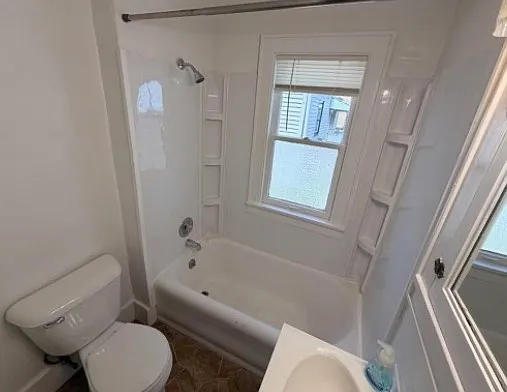 2 bed, $1,695 — Photo 2