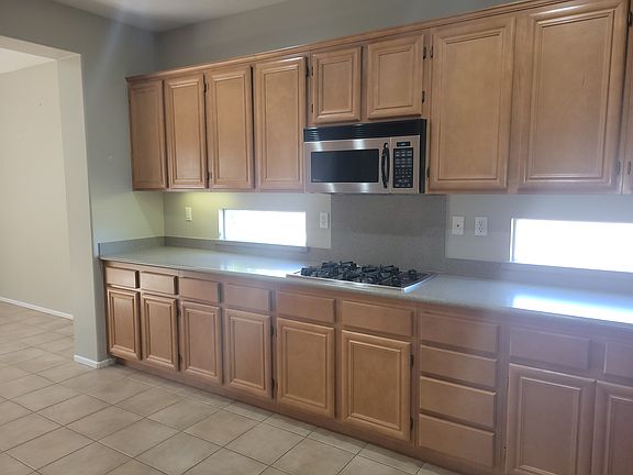 2nd image of 25093 Painted Canyon Ct