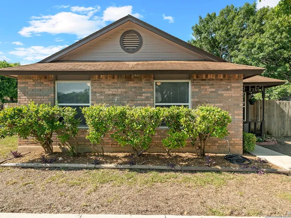 803 fern meadow, Universal City, TX 78148