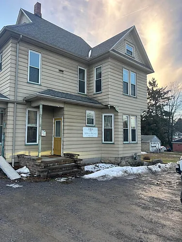 104 Maurus St Photo 1