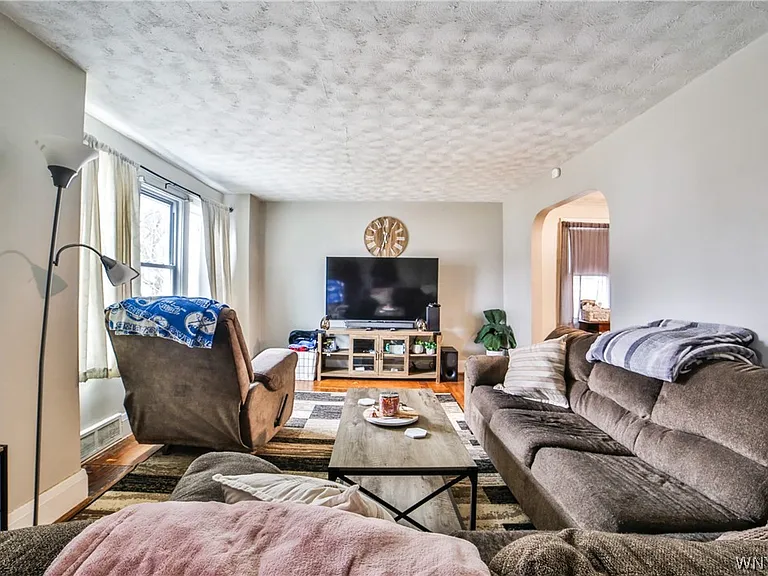 153 Springville Ave #LOWER — Photo 8